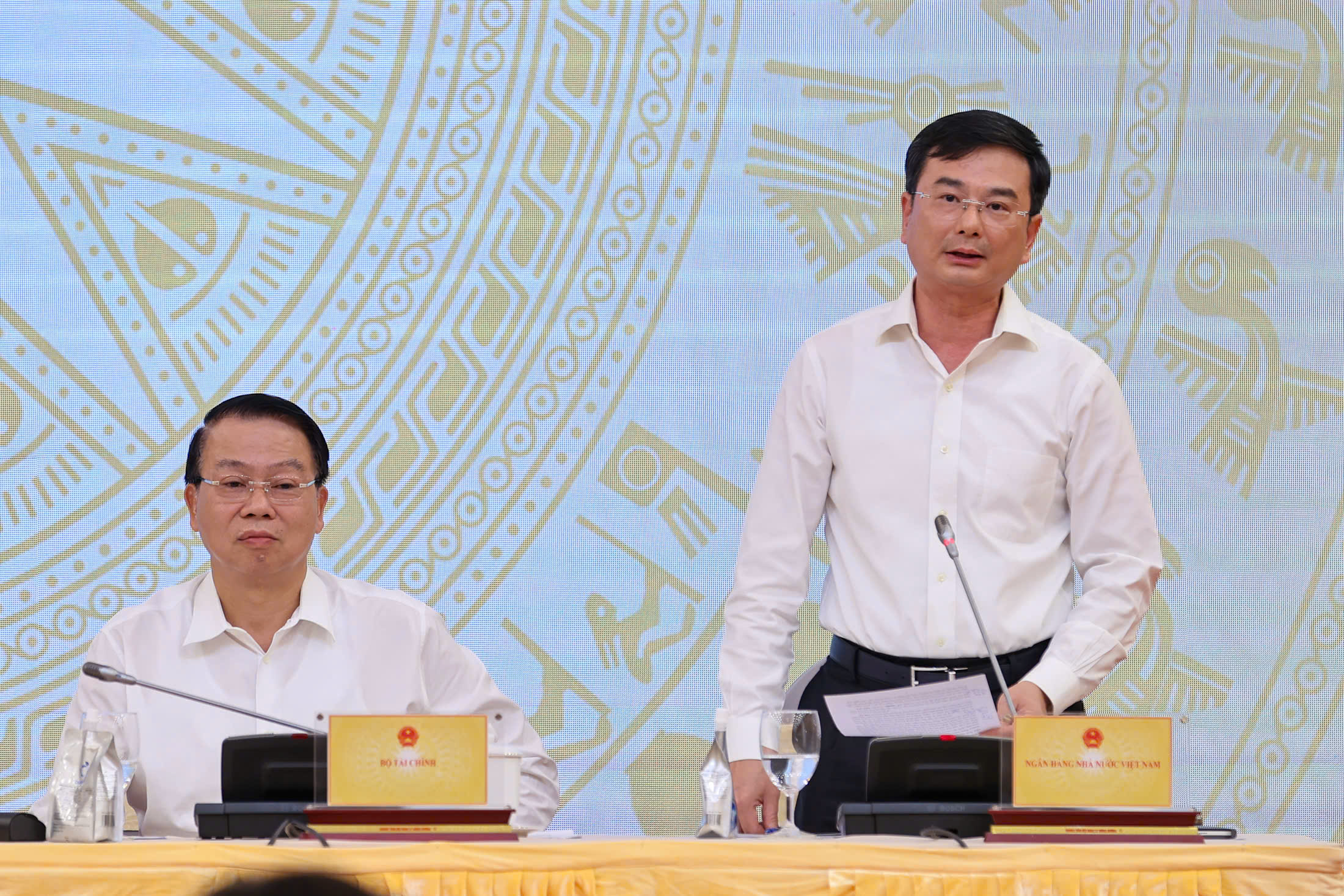 0308.02. Họp báo Chính phủ tháng 8.jpg
